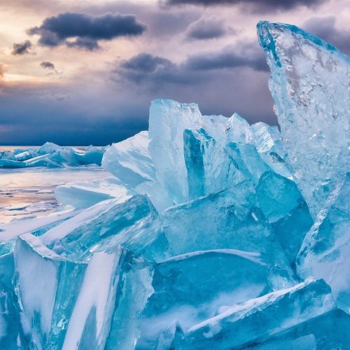 frozen-lake-baikal-2