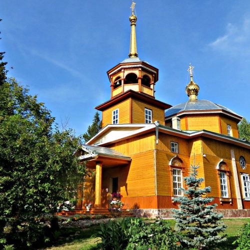svyato-nikolskaya-czerkov-v-listvyanke